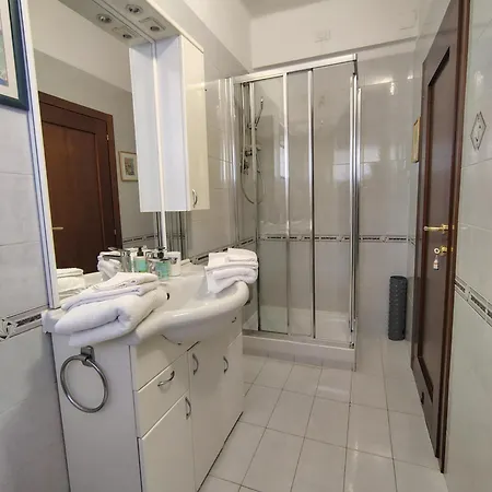 Il Pino 3* Ancona